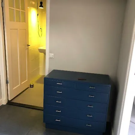 Rijksmonumentale Stadswoning In Oranjestad Buren Vakantiehuis *