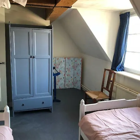 Rijksmonumentale Stadswoning In Oranjestad Buren * Buren (Gelderland)